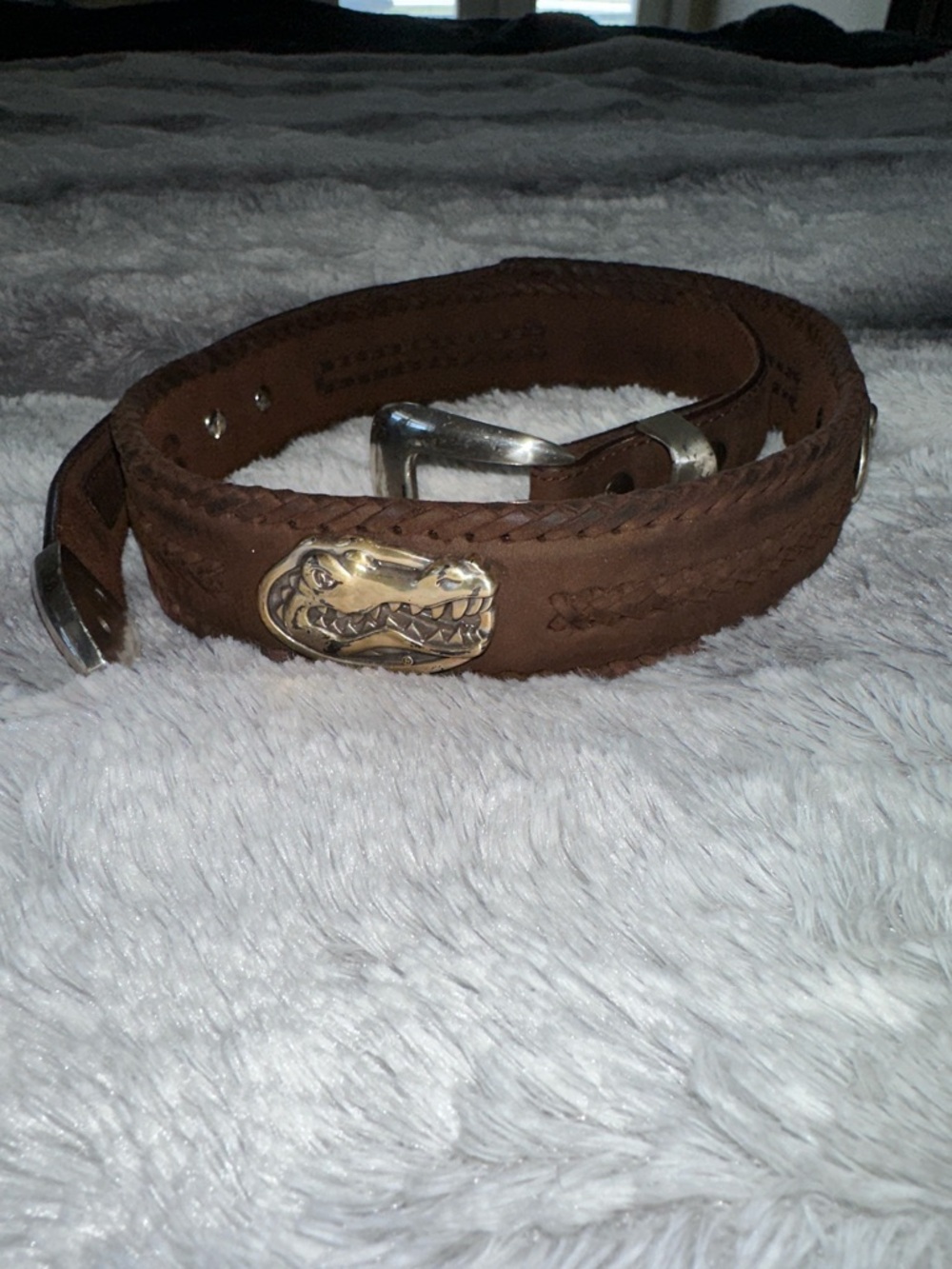Brown Leather Men’s Belt with Decorative silver Alligator Accents 34”